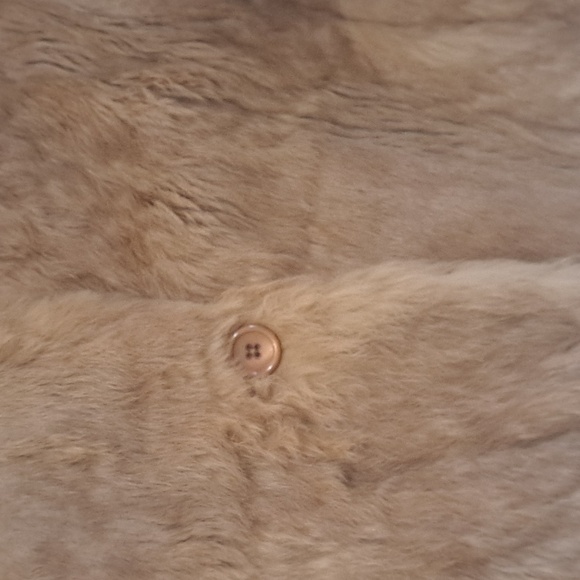 Beautiful Fake Fur Coat Medium - Picture 2 of 8